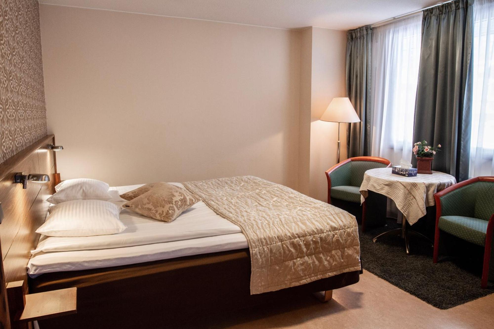Hotel Fjalar Salo  Pokój zdjęcie